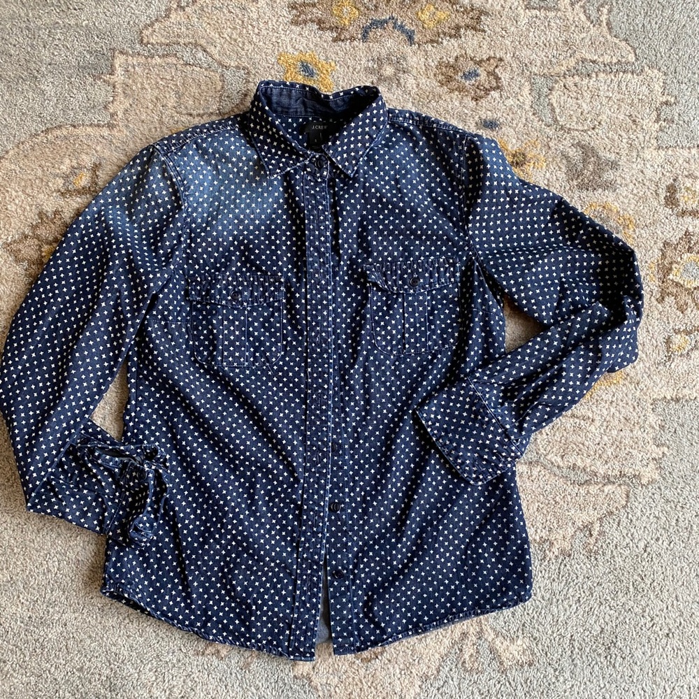 Star Patterned Chambray Pocket Button Down Size 2 - image 2